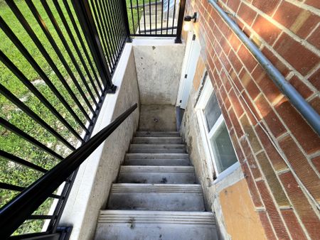 For Lease - 14 Charles Street Unit# Basement, Brampton, Ontario - Photo 3