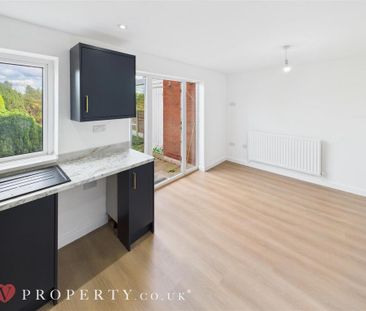 3 bedroom terraced house to rent - Photo 6