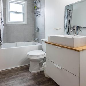 Immeuble - 476-484 Papineau 3 1/2 Rénové à Louer - Photo 2