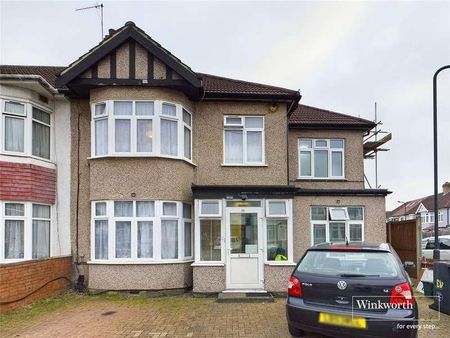 Fairway Avenue, Kingsbury, London, NW9 - Photo 3