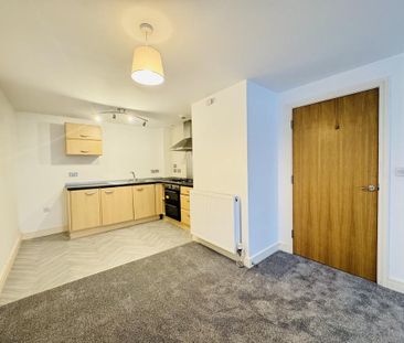 1 bedroom flat to rent - Photo 2