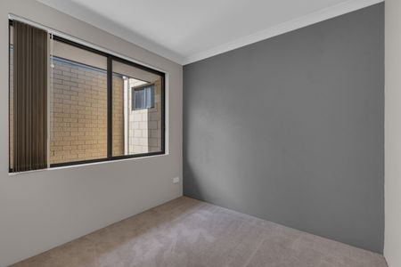 Lovely 3 Bedroom House in Baldivis - Photo 2