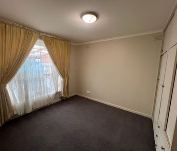 Tenacious Traralgon Home - Photo 2