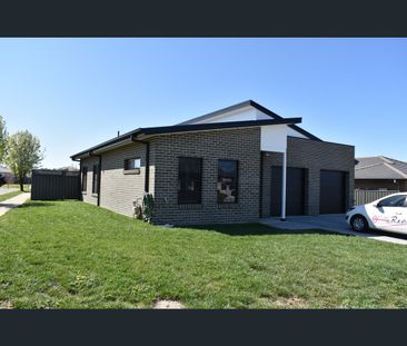 1 Heath Street, Goulburn, NSW 2580 - Photo 3