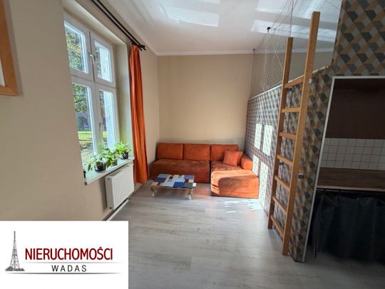 Gliwice, Centrum, G. Wałów. Kawalerka 31m z CO - Zdjęcie 1