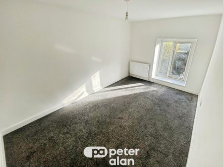 Walsh Street, MOUNTAIN ASH - Photo 2