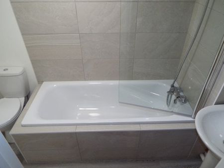 Bedford Place, Central - Photo 3