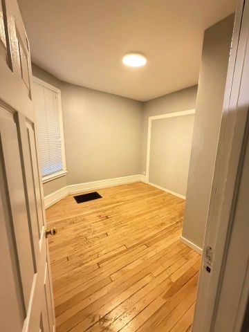 For Lease - 103 HENDERSON Avenue Unit# 1, Lower Town - Sandy Hill, Ontario - Photo 2