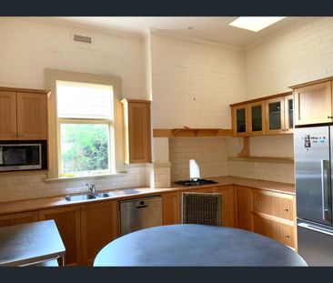 2 Wentworth Av, Canterbury, Vic 3126 - Photo 3
