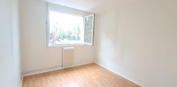 Location Appartement 4 pièces 77m² NANTES 44300 - Photo 2