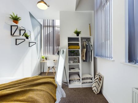 Room in a Shared House, Smithdown Road, L15 - Photo 4