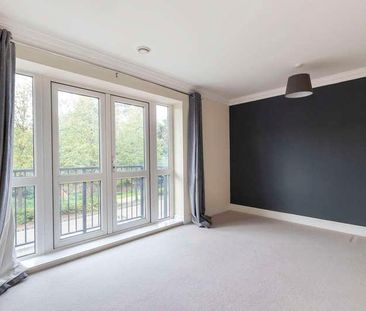 Brookbank Close, Cheltenham, GL50 - Photo 4