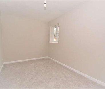 Ash Court, Balmore Park, Reading, RG4 - Photo 4