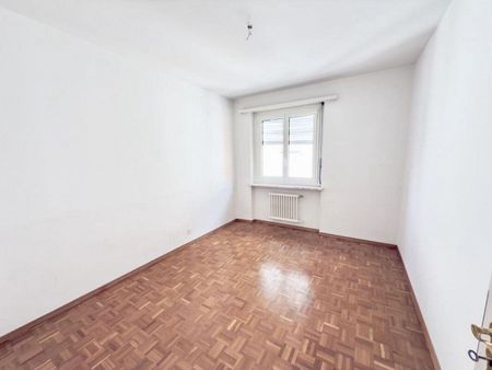 Grosse 4.5-Zimmer-Wohnung zur Miete - Via San Jorio, Locarno | Ampio appartamento 4.5 locali in affitto - Via San Jorio, Locarno - Foto 5