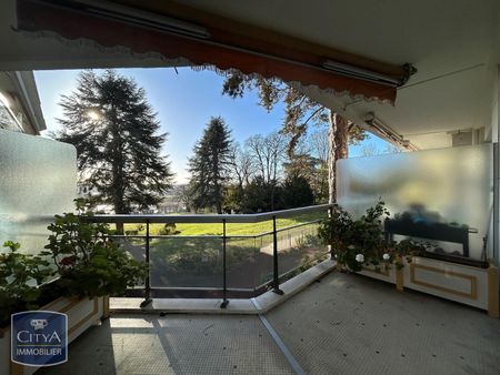 Location Appartement 5 pièces 127m² BLOIS 41000 - Photo 2