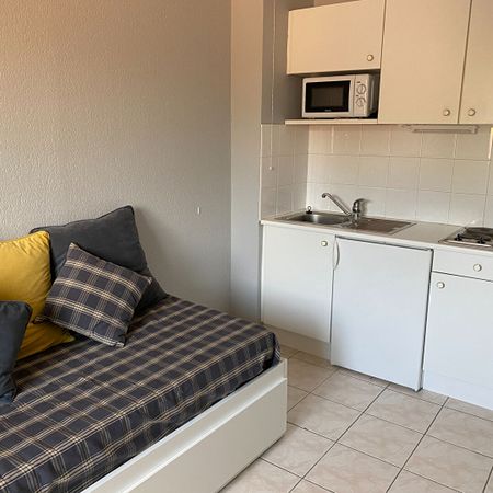 Location Appartement 1 pièce 17m² - Photo 3