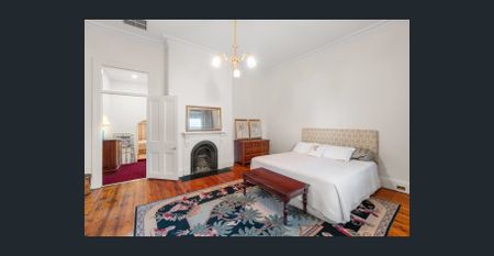 Fully Furnished Bluestone Character Home - Photo 3