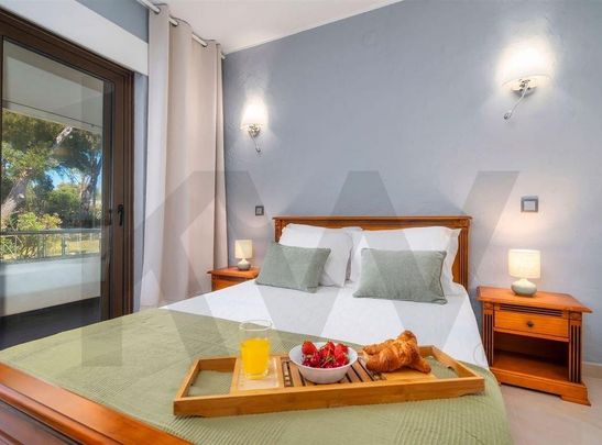 Albufeira, Faro - Photo 1