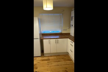 3 Bed Flat, Old Kent Road, SE15 - Photo 5