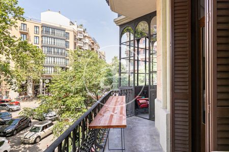 Apartment for rent in Sagrada Família - Photo 2