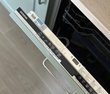 2-Raum-Dachgeschosswohnung zum Erstbezug mit Blick in den Hafen - Photo 4