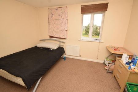 4 bedroom house to rent - Photo 2