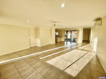 Lovely 4 Bedroom Family Home - Photo 2