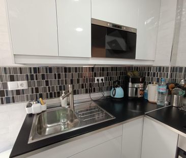 Piso de alquiler en Calle del Pintor José Gatner, Carranque - Haza ... - Photo 5