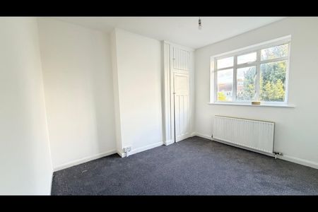 3 Bed Terraced House, Brockley Road, SE4 - Photo 3