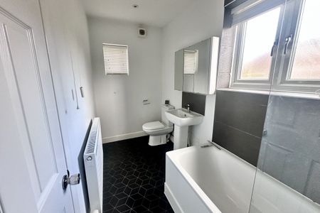 Jersey Road - Photo 2