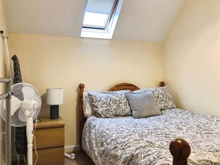 3 bedroom townhouse to rent - Photo 2