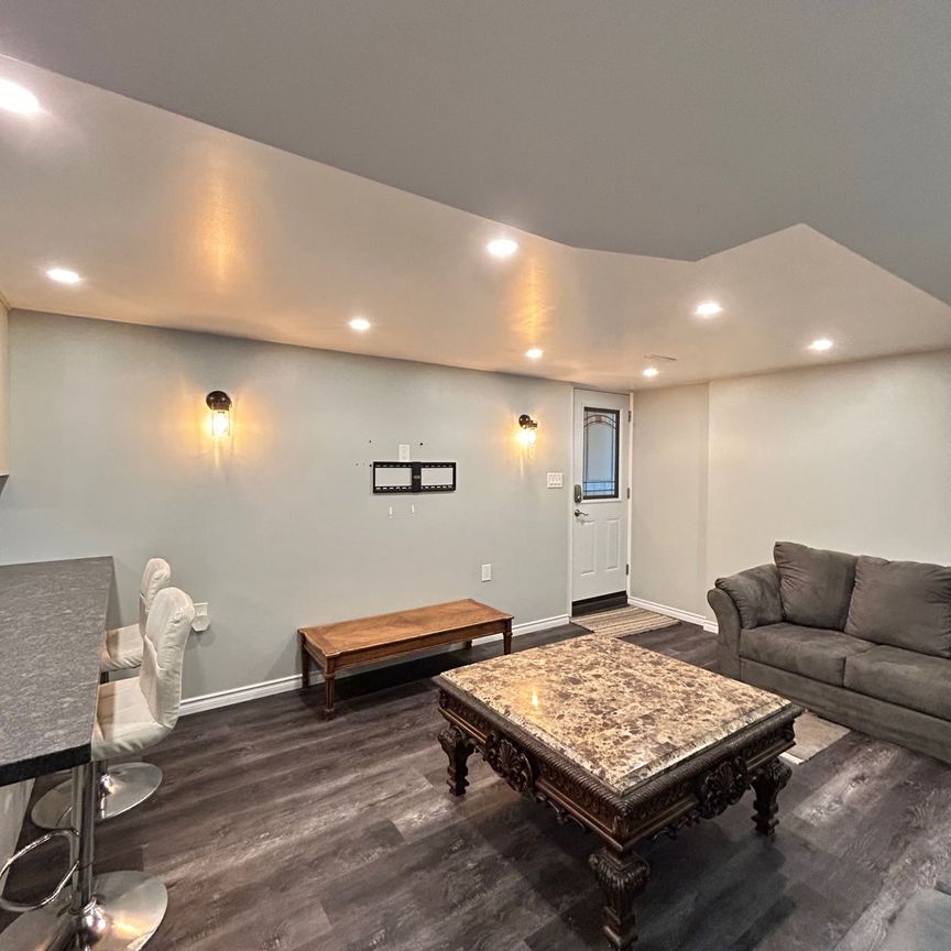 For Lease - 15 Hildegard Drive Unit# LOWER, Hamilton, Ontario - Photo 1