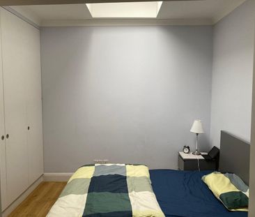 Room in a Shared Flat, King Street, W6 - Photo 3