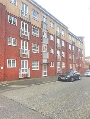 2 bedroom flat to rent - Photo 1