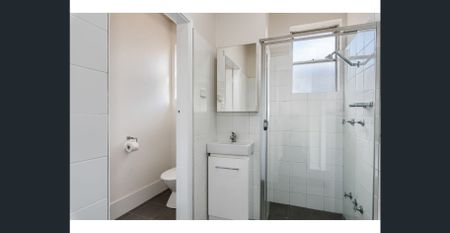 One of only 4 Units – beach and CBD in reach - Photo 5