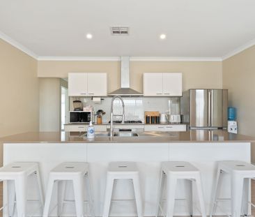 Spacious Family Home for Lease in Baldivis - Photo 1