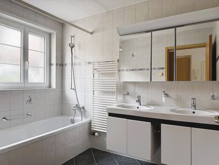 5.5 Zimmer, 133 m², 1. Stock - Photo 5