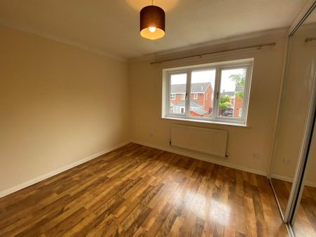 2 bedroom semi-detached house to rent - Photo 4