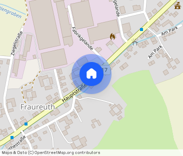 Helle Dachgeschosswohnung in Fraureuth - Photo 1