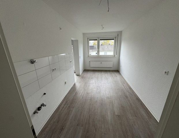 Schöne 3,5-Zimmer-Wohnung mit Balkon - Foto 1