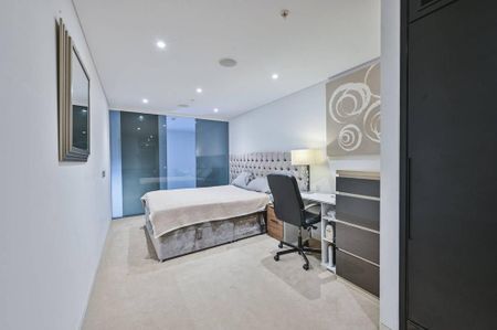 3 bedroom flat to rent - Photo 2