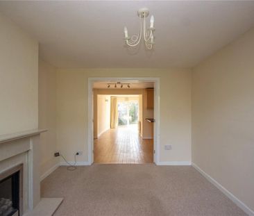 3 bedroom semi-detached house to rent - Photo 6