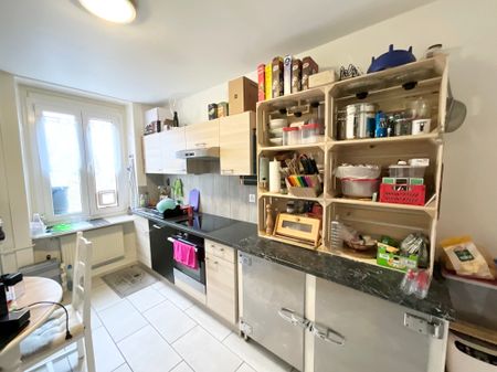 Appartement 3 pièces spacieux et lumineux à La Chaux-de-Fonds - Photo 4