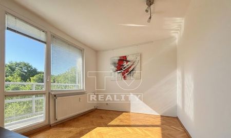 Na prenájom 2 izbový byt Topoľčany 54m2 s balkónom - Photo 3