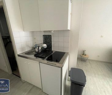 Location Appartement 1 pièce 23m² NIORT 79000 - Photo 3