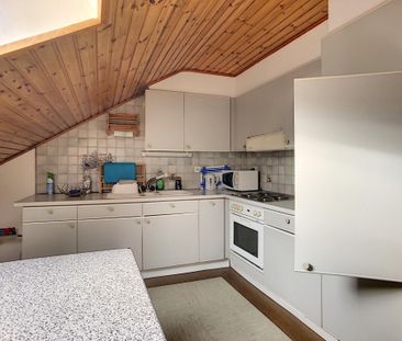 Appartement meublé à louer – 2ᵉ étage d'un petit immeuble calme - Photo 4