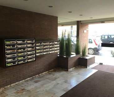 - GENT - Eenslaapkamerappartement aan Coupure - Photo 4