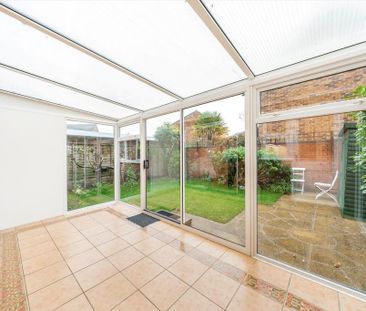 4 bedroom detached house to rent - Photo 5