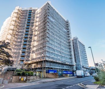 2 bedroom flat to rent - Photo 4