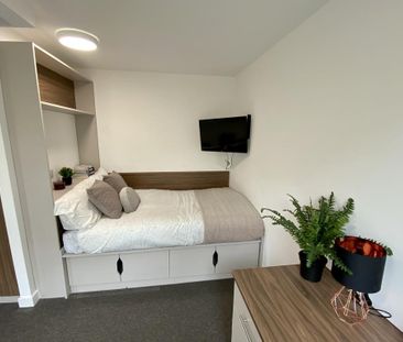 1 bedroom flat to rent - Photo 2